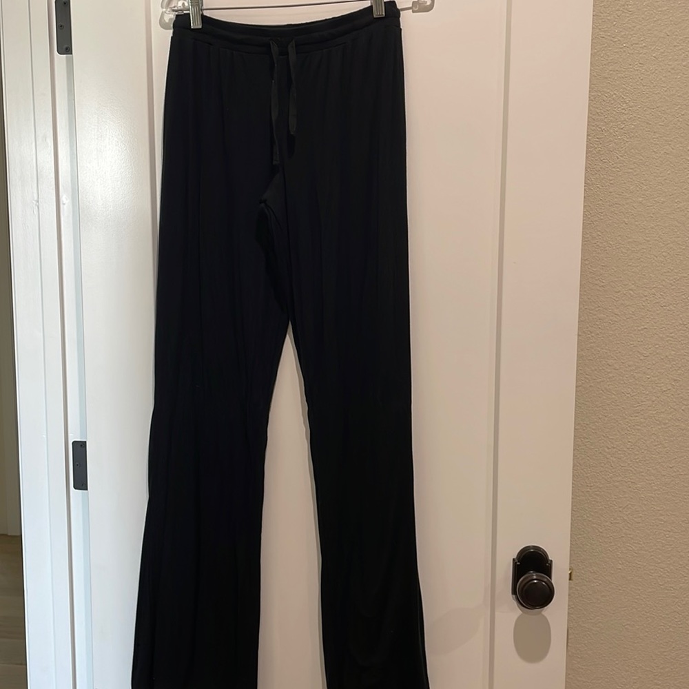437 lounge pants